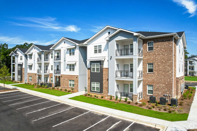 Waters at Oakbrook - Apartments in Summerville, SC | Apartments.com