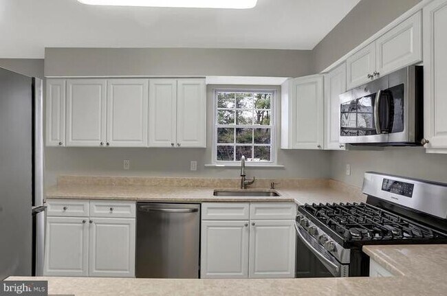 Foto del edificio - 12312 Sleepy Lake Ct