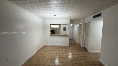 Building Photo - 6070 W 18th Ave