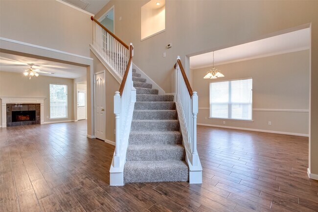 Foto del edificio - 22415 Rue Canyon Ct