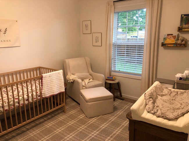 Foto del edificio - 140 Landon Ln