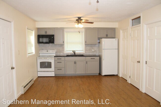 Building Photo - 1 br, 1 bath House - 65 C Twin Hills Rd