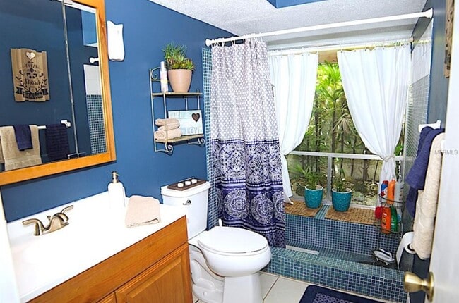 Fotografía del edificio - 1318 Holly Street