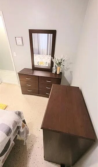 Foto del edificio - 2301 Juanita Ave