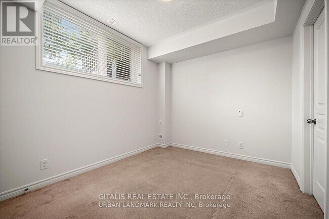 Photo du bâtiment - 94 Caledonia Park Rd