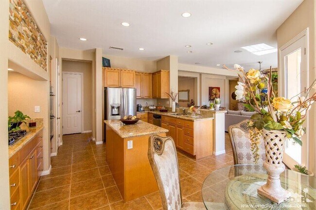 Building Photo - 129 Tesori Drive, Palm Desert, CA 92211 - ...