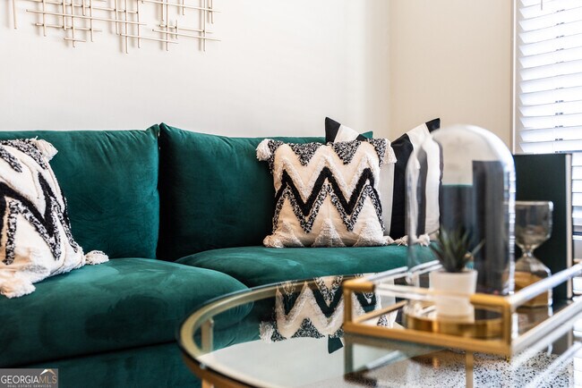 Foto del edificio - 907 White St SW