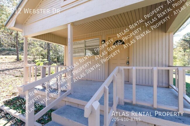 Foto del edificio - 3012 Webster Dr