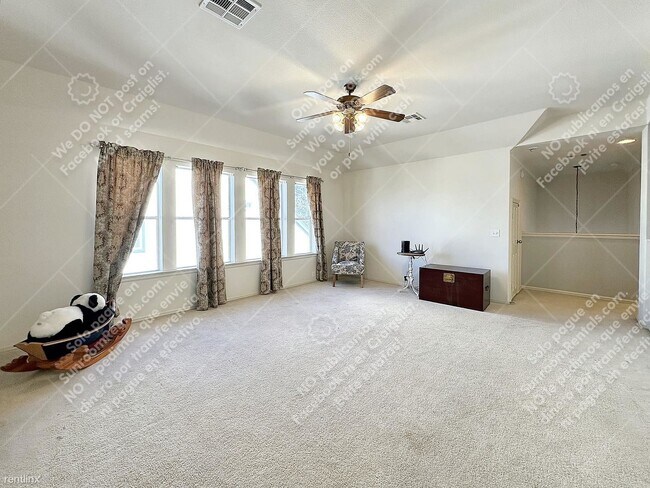 Building Photo - 4 br, 3 bath House - 213 Newberry Trl