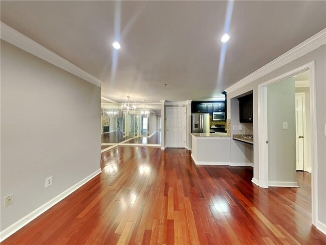 Foto del edificio - 3201 Lenox Rd NE