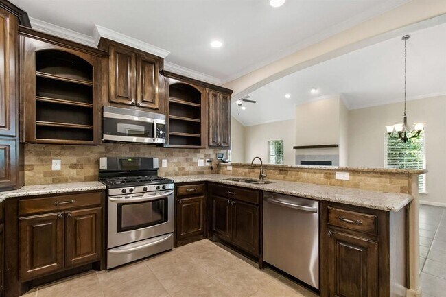 Building Photo - 808 Wiley Dr