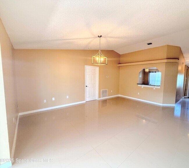 Foto del edificio - 2075 4th Ave SW
