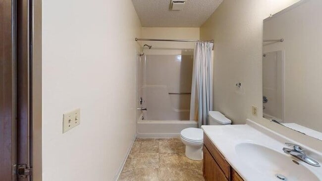 Foto del edificio - 2920 Ontario Ln