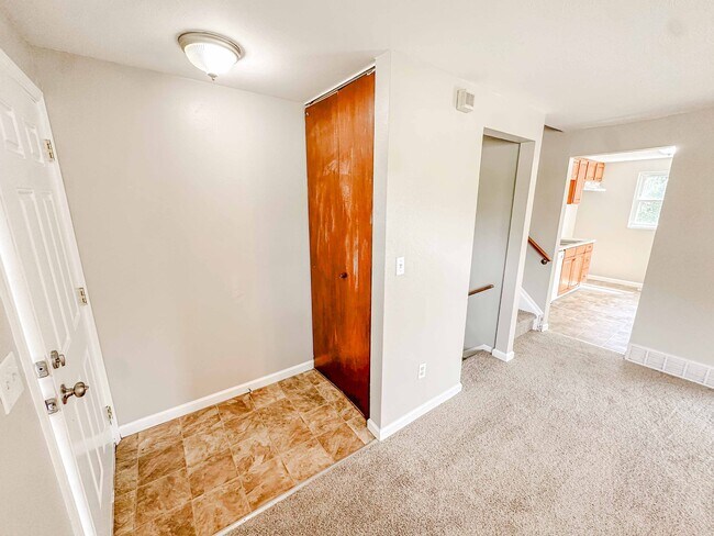 Foto del edificio - 3406 Chase St