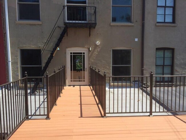 Foto del edificio - 287 York St