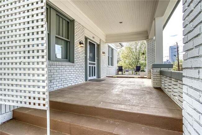 Foto del edificio - 389 Linden Ave NE