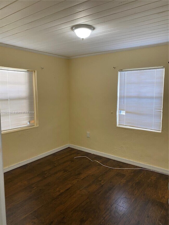 Building Photo - 3710 Frow Ave
