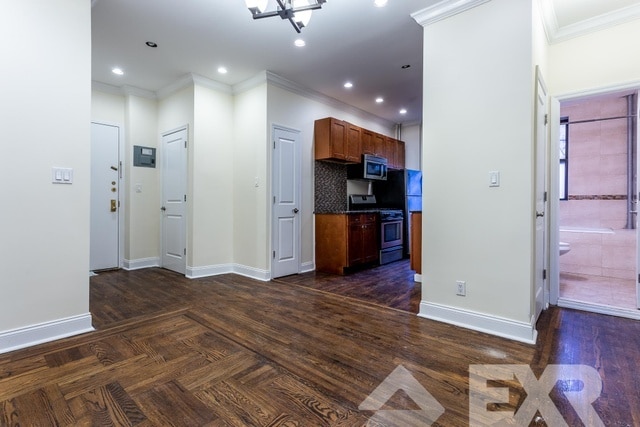 Building Photo - 1155 East 35th Street