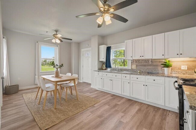 Building Photo - 2714 Avenue H