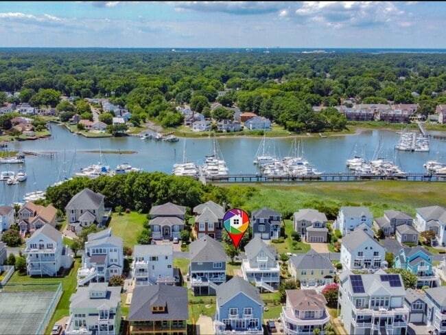 Building Photo - Waterfront Home at Salt Ponds – Stunning Chesapeake Bay Views $3,975/month – 3,074 Sq. Ft. | 4 Be...