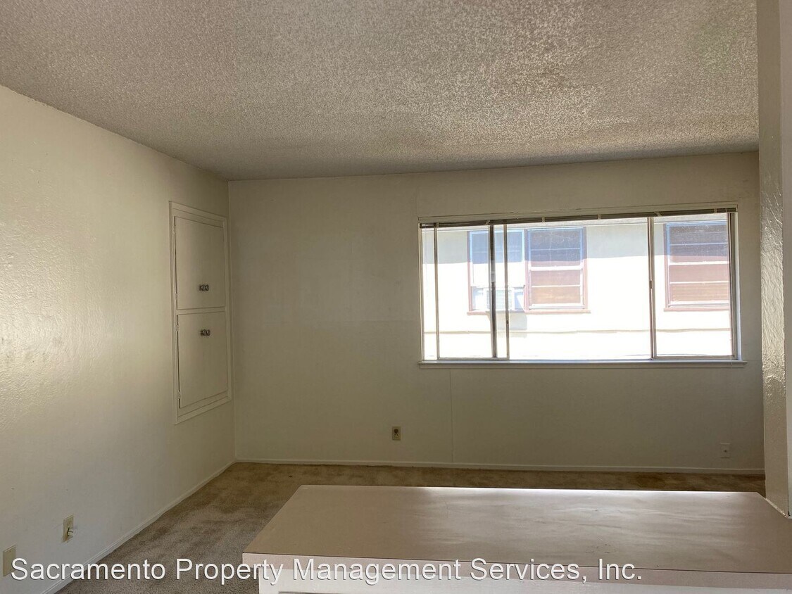 Foto principal - 1726 H St
