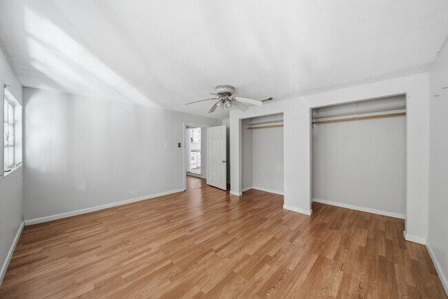 Foto del edificio - 410 Live Oak St