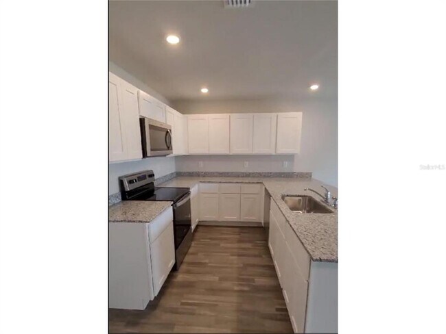 Building Photo - 476 Marion Oaks Dr