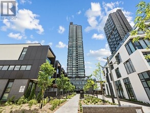Building Photo - 5 Quarrington Ln