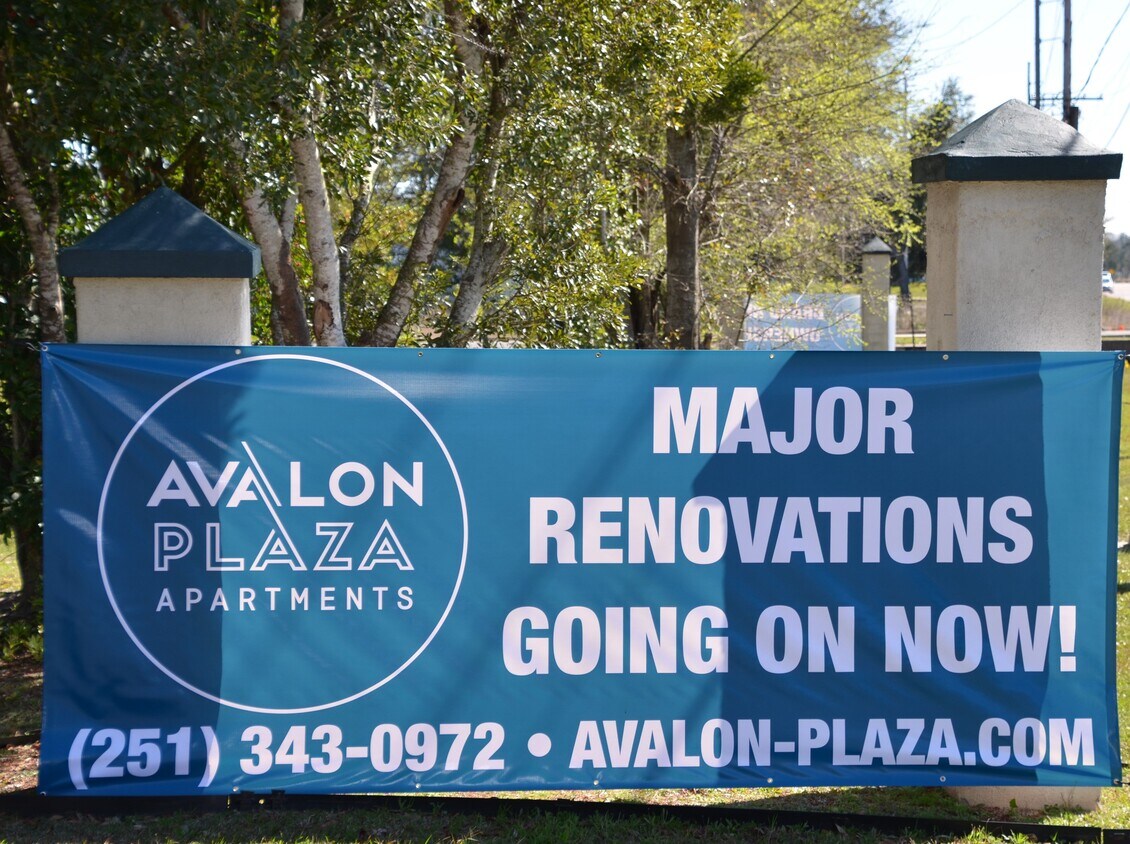 Avalon Plaza Apartments Mobile, AL