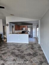 Building Photo - 14392 Wake Robin Dr