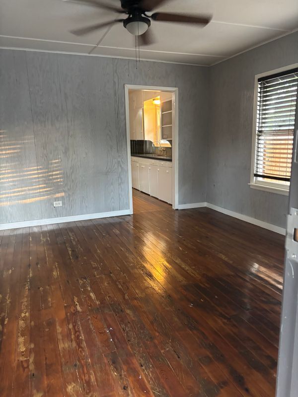 Foto del edificio - 874 Oasis St