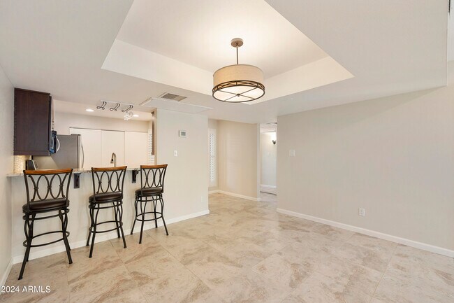 Foto del edificio - 9355 N 91st St