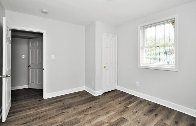 Foto del edificio - 4246 6th St SE