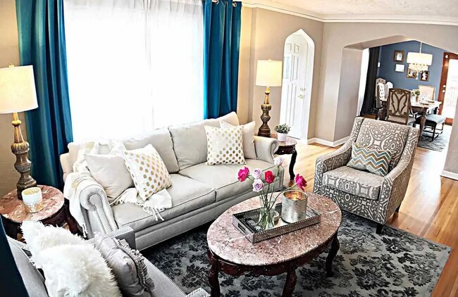Building Photo - 3 Bedroom Short-Term Rental Through July 2026!!