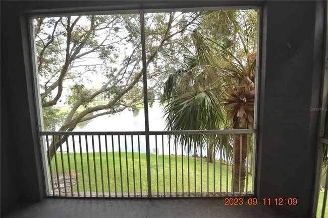 Foto del edificio - 5511 Legacy Crescent Pl