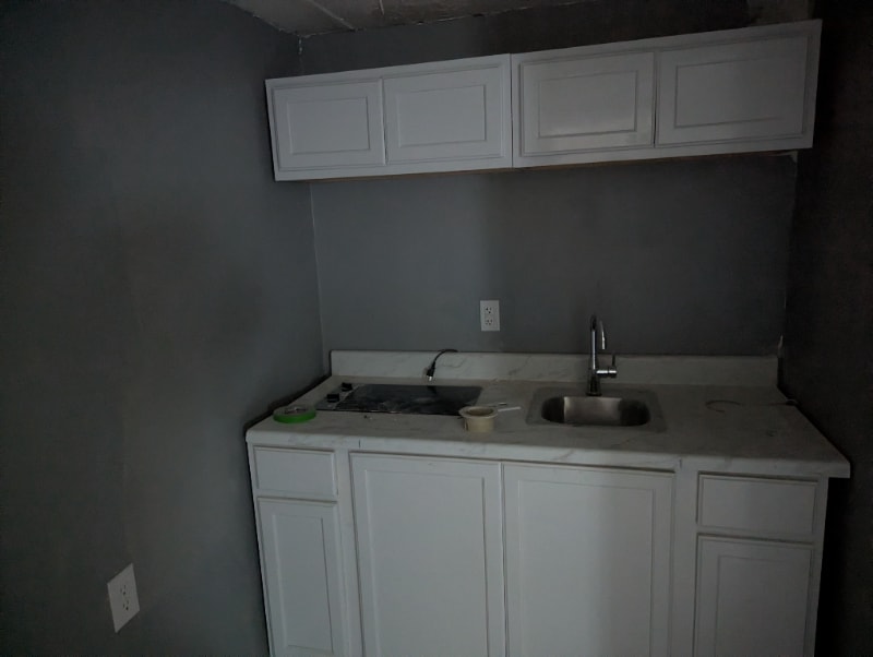 Primary Photo - 11430 Rohrman Rd