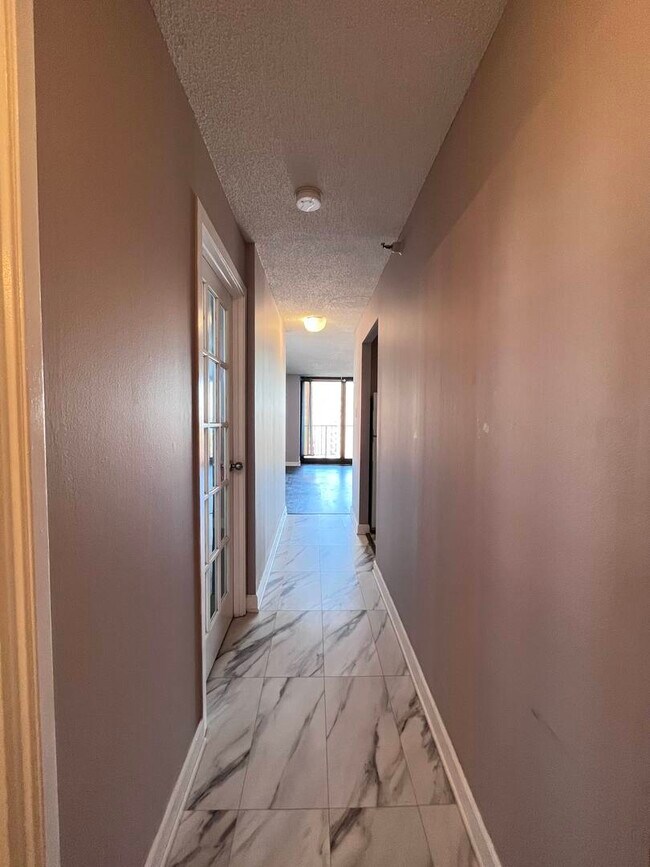 Foto del edificio - 3660 N Lake Shore Dr