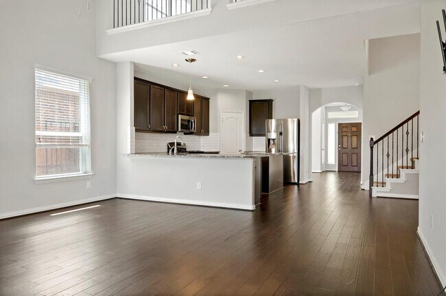 Building Photo - 128 Cipressi Cove