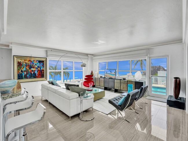 Building Photo - 3750 Galt Ocean Dr