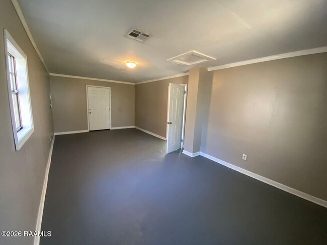 Foto del edificio - 1140 Madeline Ave