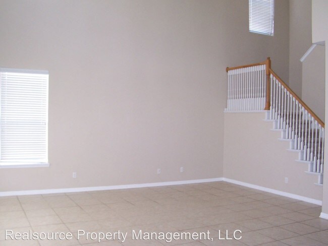 Building Photo - 6842 Mapperton Dr