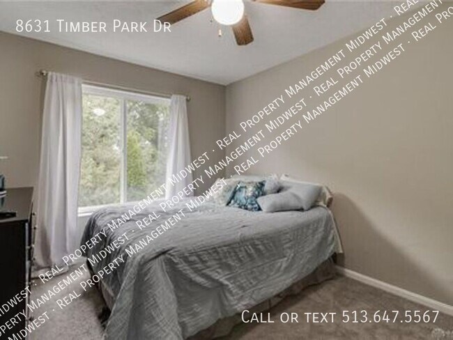 Foto del edificio - 8631 Timber Park Dr