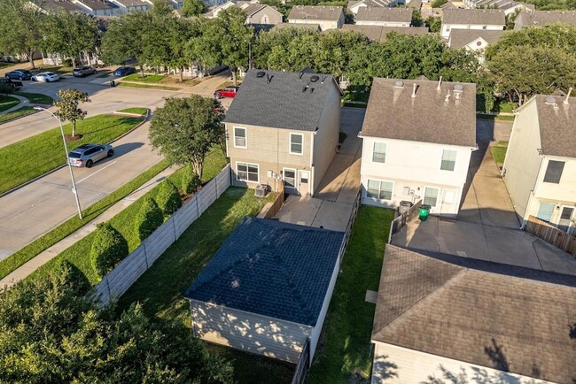 Foto del edificio - 9631 Coyote Creek Dr
