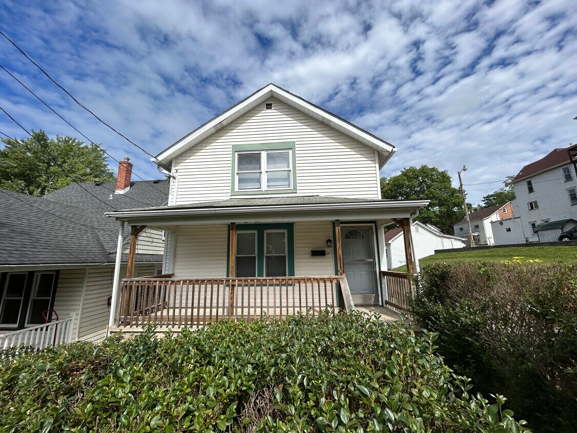 37 Rural Ave, Washington, PA 15301 House Rental in Washington, PA
