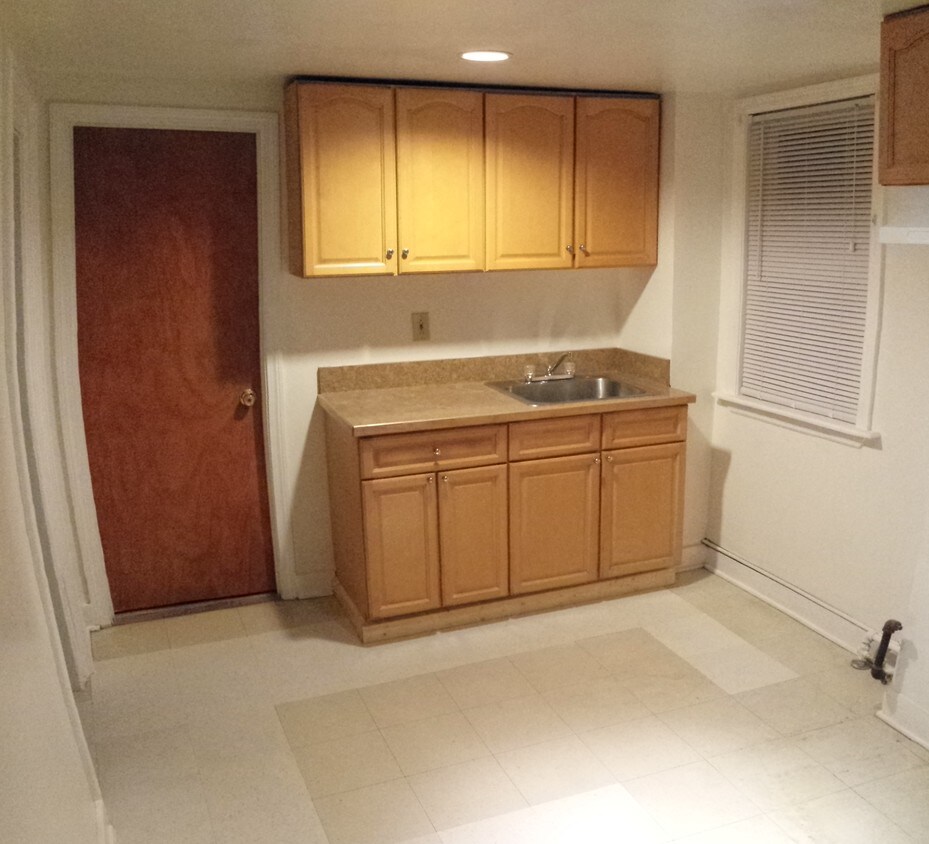 Foto principal - 71 Franklin Ave