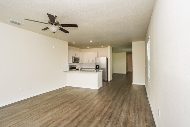 Foto del edificio - 4061 Shady Foxtail Ct