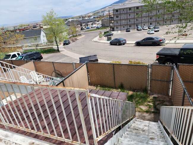 Foto del edificio - 99 N 1850 W