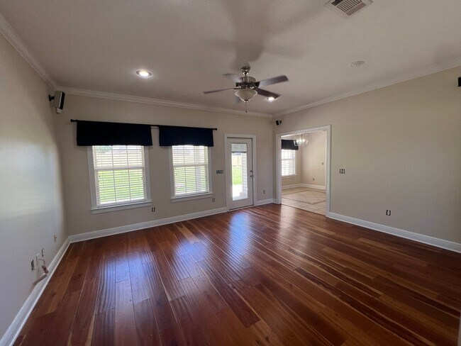 Building Photo - Valley Chase Subdivision