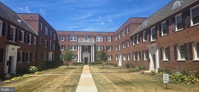 Photo - 2107 Fort Davis Street SE Unit 202 Apartment