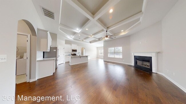Building Photo - 4 br, 3 bath House - 2905 Jackson St